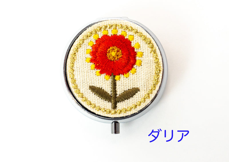 ラウンド型ピルケース 可愛い刺繍付き- 0-ラインストーン