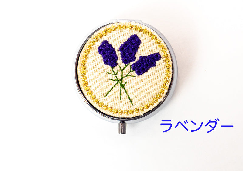 ラウンド型ピルケース 可愛い刺繍付き- 0-ラインストーン
