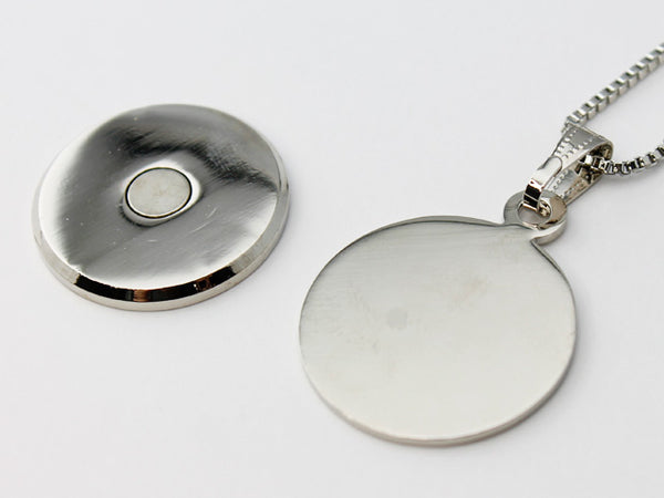 レア！マークアンドロナ　スカルデザイン ネックレス マーカーゴルフ用ティー付き マーク アンドロ ナ マーカーの通販