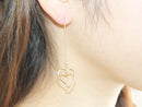ハートが可愛い揺れるチェーンピアス  1ペア
