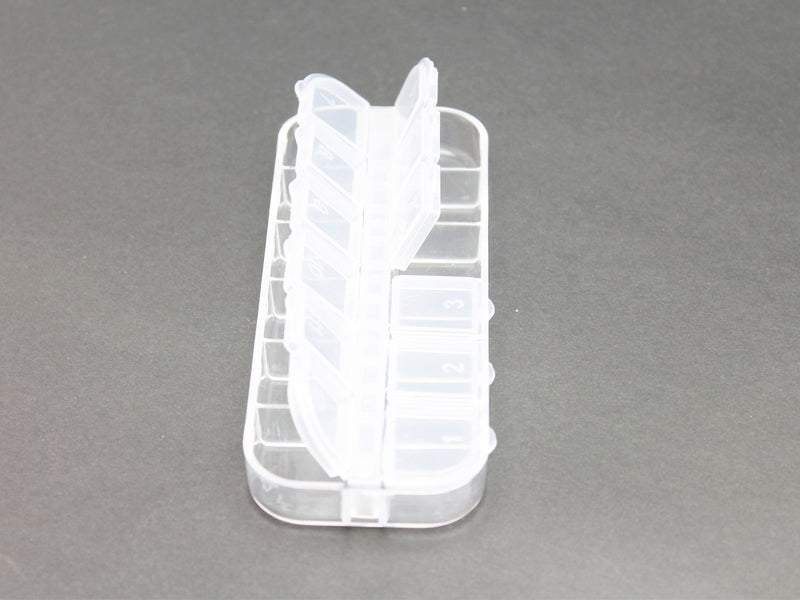 プラスチック仕切りケース12