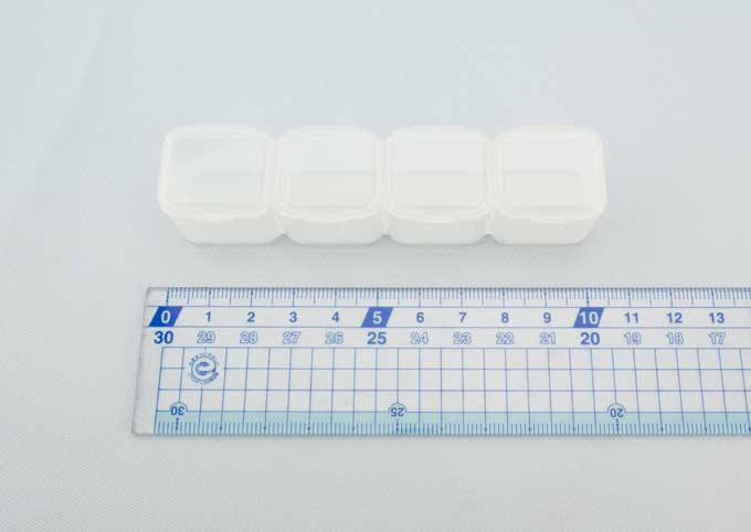 収納ケース　28マス 【ネコポスは2個までの商品】